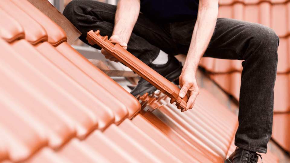 What to Expect During a New Roof Installation