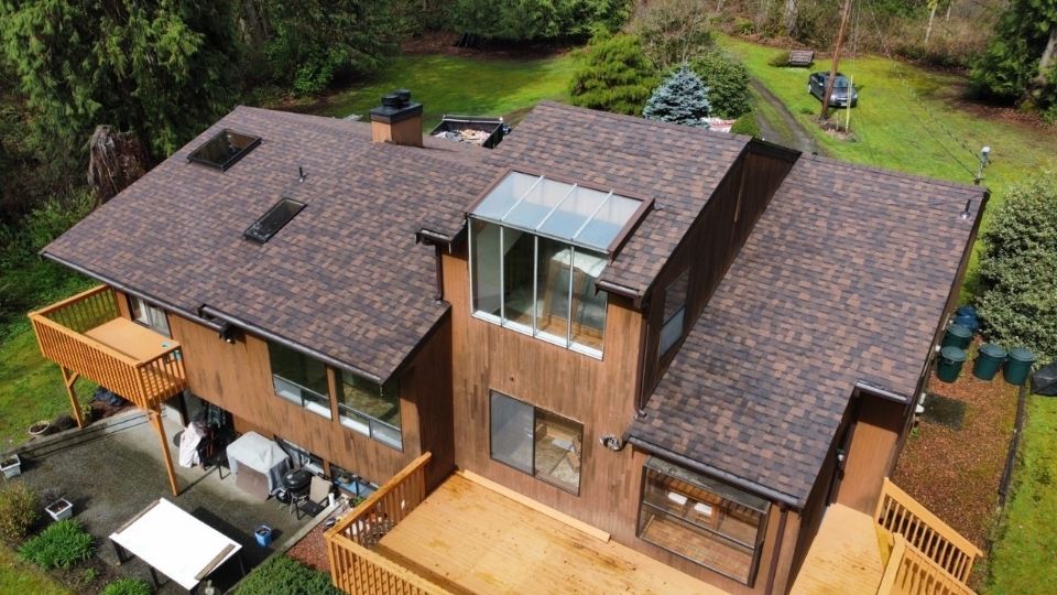 Does a New Roof Increase Home Value? Real Estate Experts Weigh In